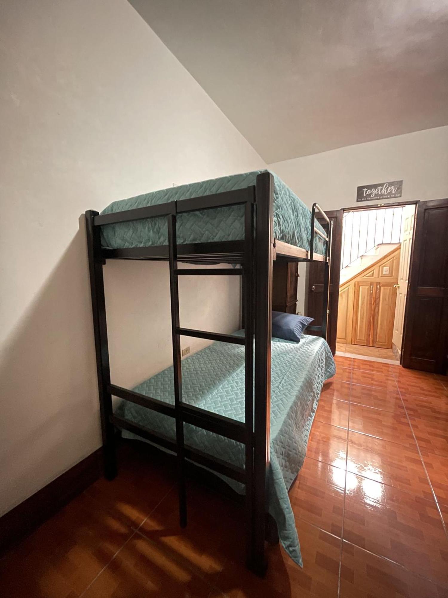 Zoola Suites Антигуа-Гватемала Экстерьер фото